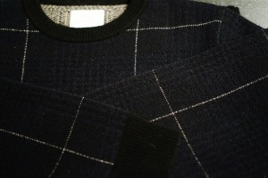 VICTIM CHECK KNIT NAV 新潟 compass